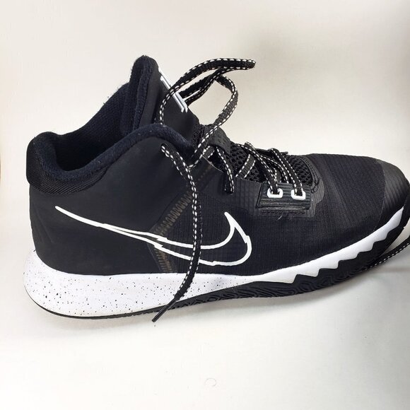 BOY Good Condition Sneakers, Black and White Nike, Size 7Y - Picture 1 of 11